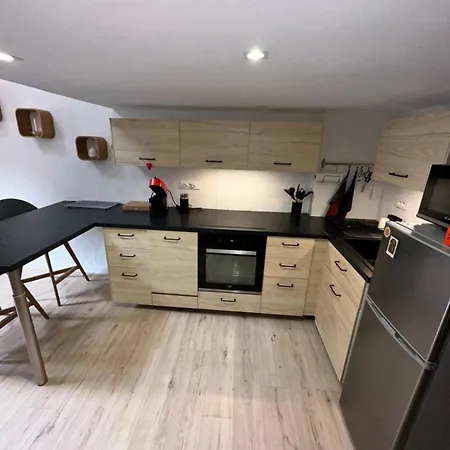 Le Cosy - Place De La Republique